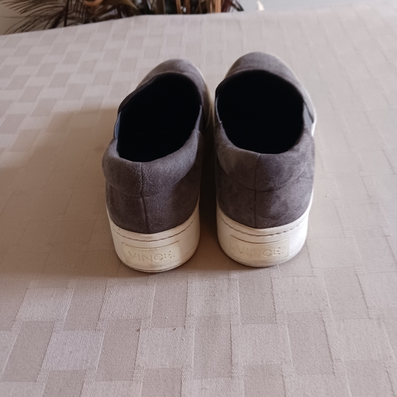 Vince Gray Slip-On Sneakers - Picture 5 of 12